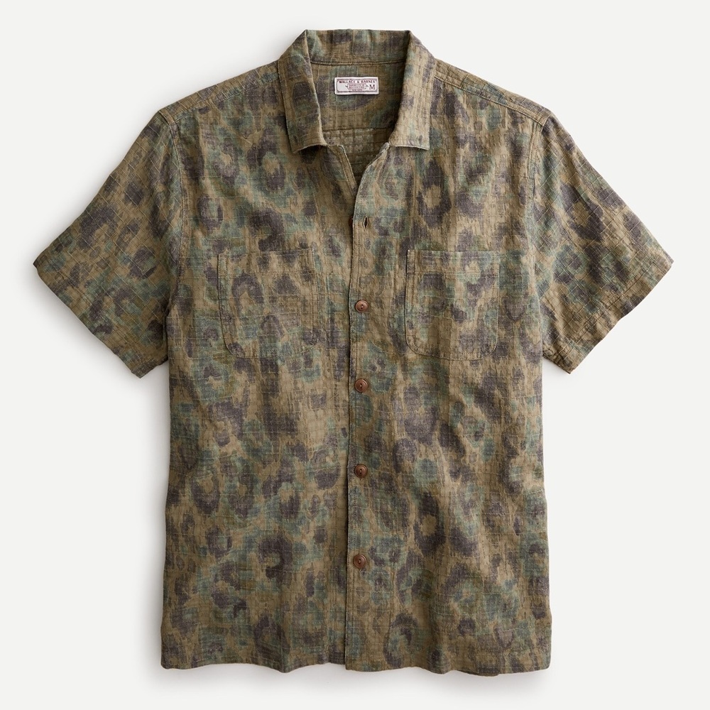 Wallace & Barnes short-sleeve camp-collar shirt in cheetah print textured camo